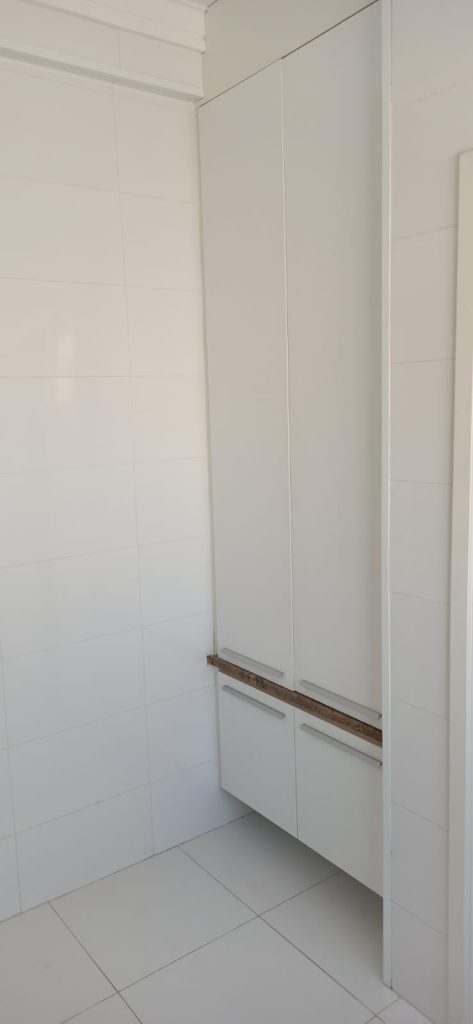 Apartamento à Venda – 4 Dormitórios – Vila Itapura Apartamento à Venda – 4 Dormitórios – Vila Itapura
