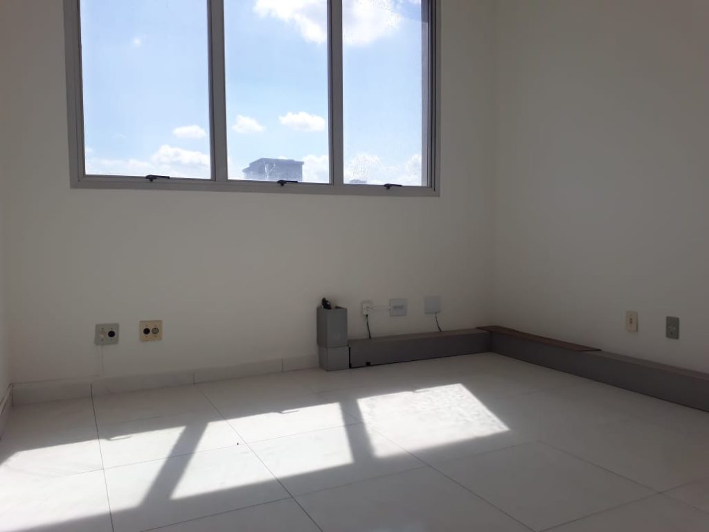 Sala/Conjunto à Venda e locação – 4 Salas – Cambuí Sala/Conjunto à Venda e locação – 4 Salas – Cambuí