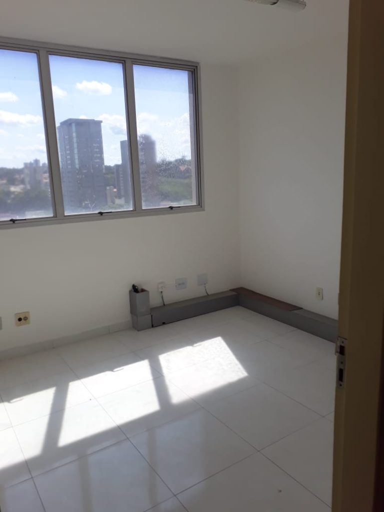 Sala/Conjunto à Venda e locação – 4 Salas – Cambuí Sala/Conjunto à Venda e locação – 4 Salas – Cambuí