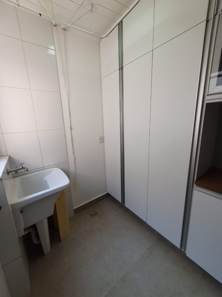 Apartamento para Locação – 2 Dormitórios – Avalon II